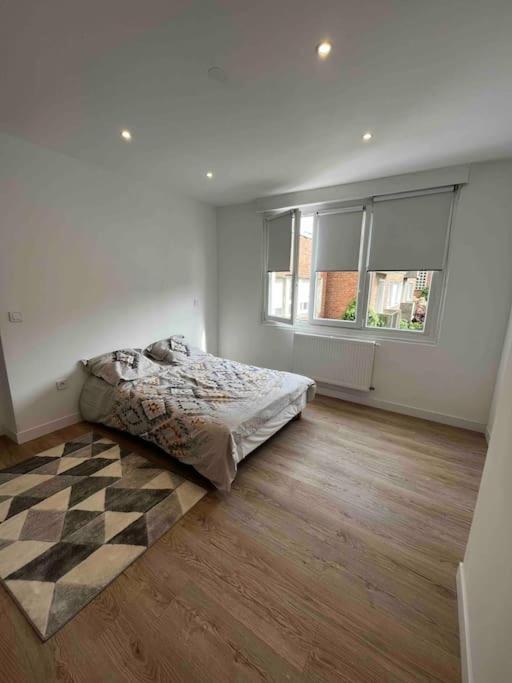 Dunkirk Grande Chambre Dans Loft A Deux Pas De La Plage מראה חיצוני תמונה