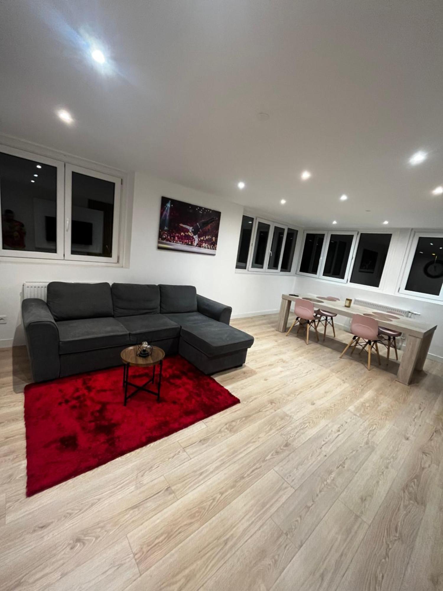 Dunkirk Grande Chambre Dans Loft A Deux Pas De La Plage מראה חיצוני תמונה